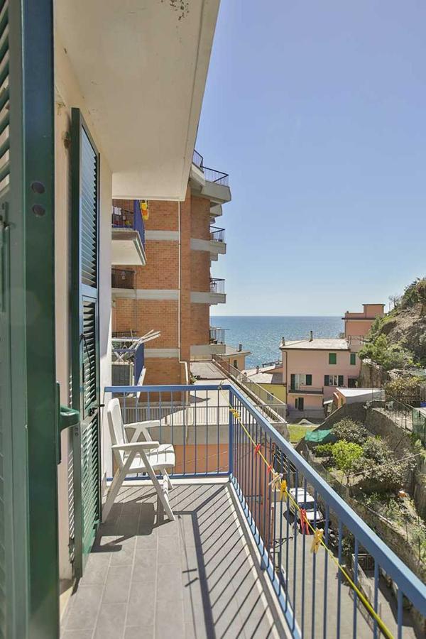 Jolly Roger Riomaggiore Hotel Exterior photo